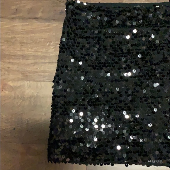 Billabong Black Sequined Mini Skirt - Picture 2 of 3